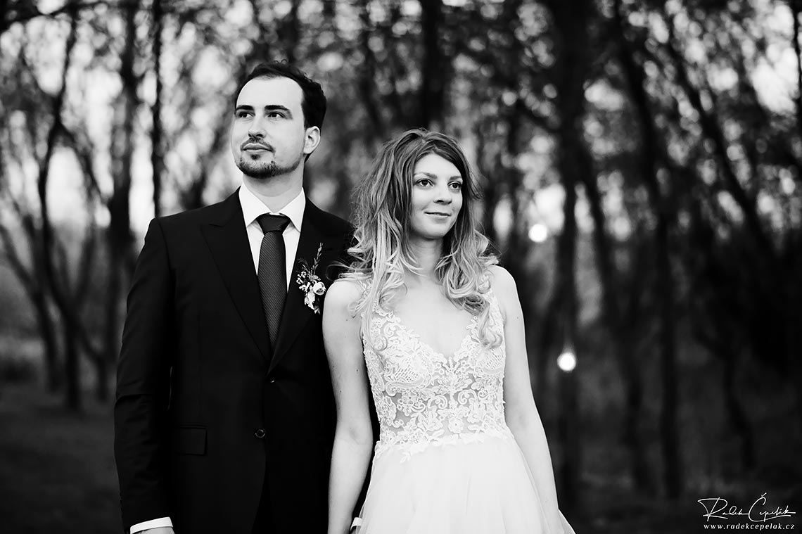 unique wedding photography of bride and groom