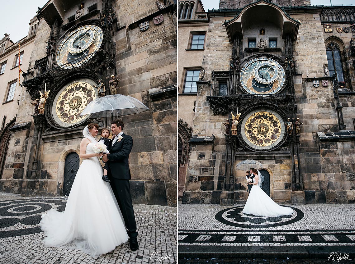 wedding photography in Prague, couple leaving the ceremony with confetti