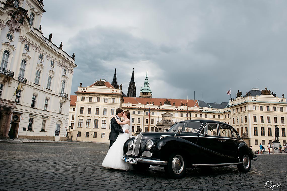 wedding photography in Prague with black vintage car BMW 501