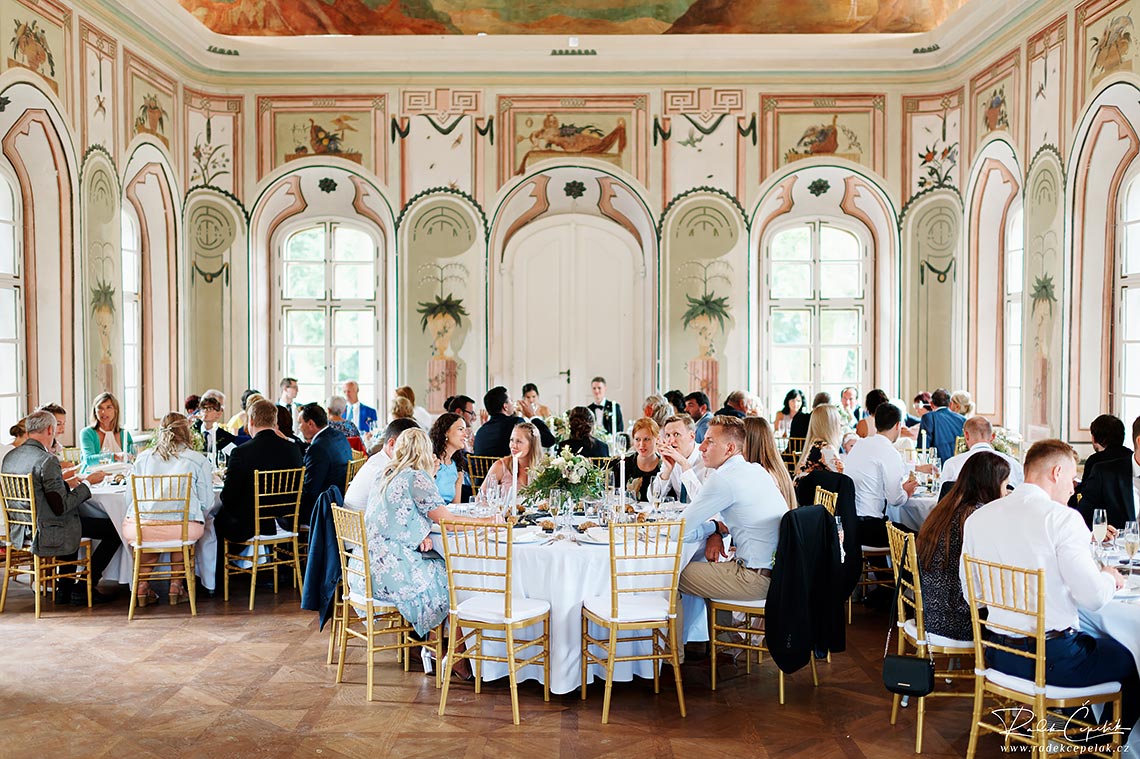 wedding reception at chateau Bon Repos