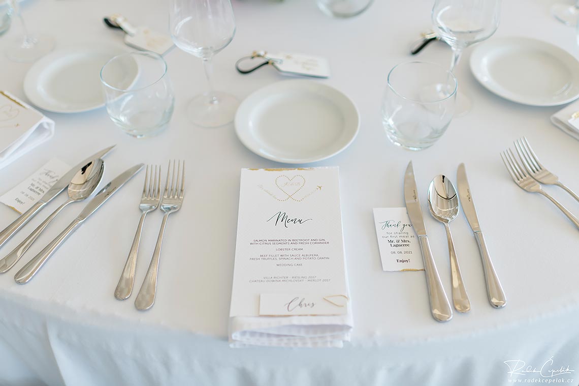menu stationery on wedding table