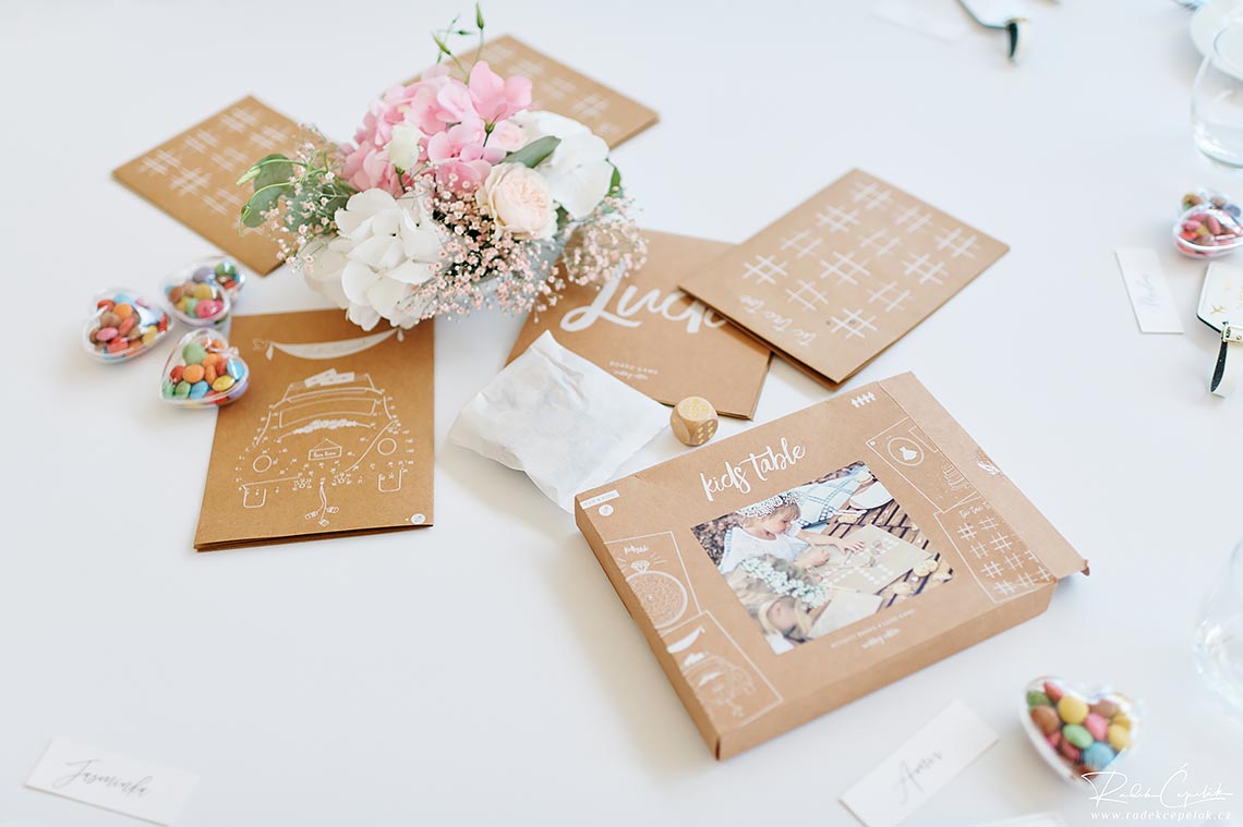 kids wedding games on table