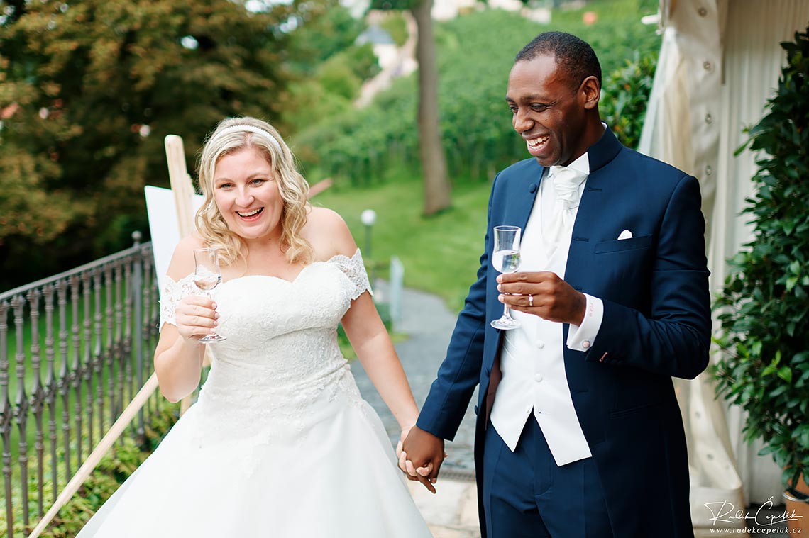 welcome drink for bride and groom