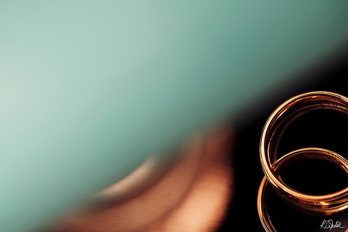 unconventional wedding bands photography