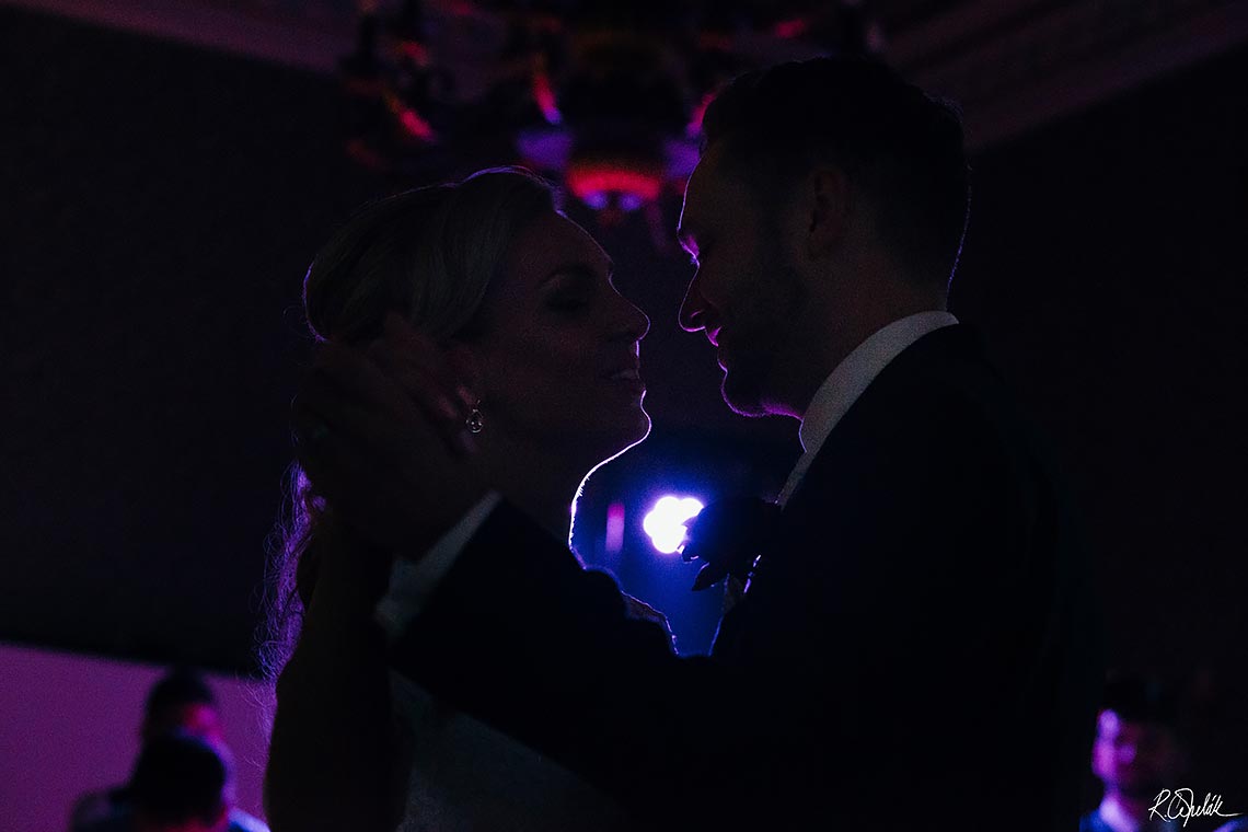 first dance of newlyweds at Chateau St. Havel in Prague