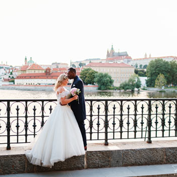 wedding photography of bride and groom